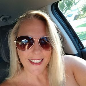 Meet your Posher, Karla